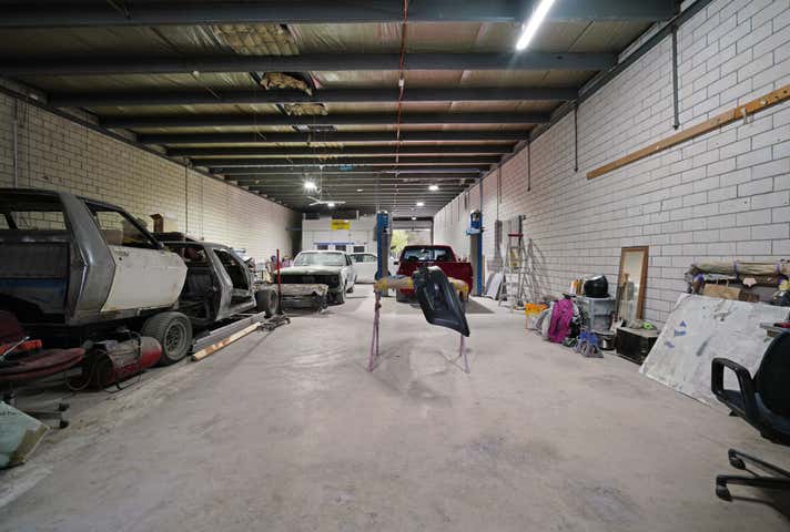 Unit 1, 5 Rose Ave Croydon VIC 3136 - Image 3