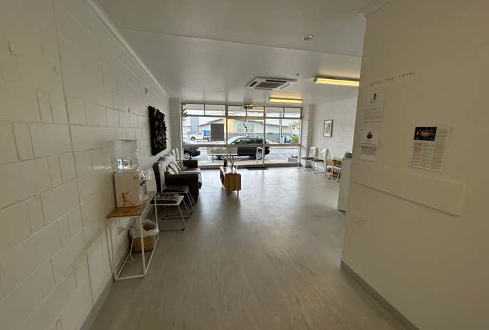 2/36 Torquay Road Pialba QLD 4655 - Image 4