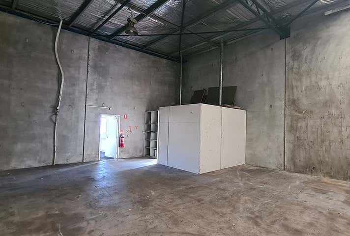 30 Truganina Rd Malaga WA 6090 - Image 21