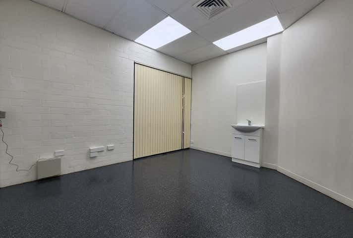 11/209 Warwick Road Duncraig WA 6023 - Image 5