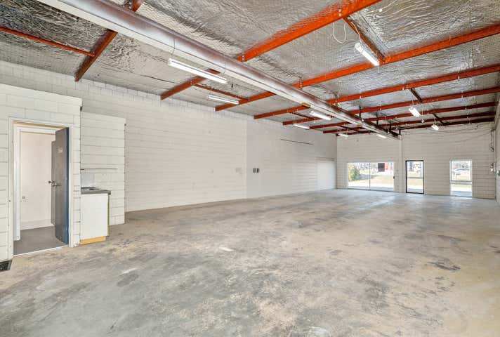 Unit 2, 17 Prindiville Drive Wangara WA 6065 - Image 11