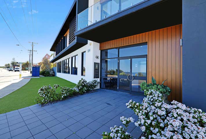 1/124 Stirling Highway North Fremantle WA 6159 - Image 4