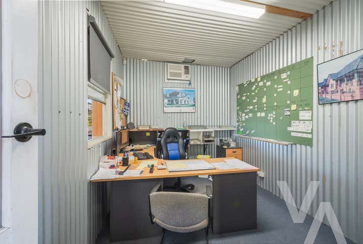 1/29 Groves Road Bennetts Green NSW 2290 - Image 4