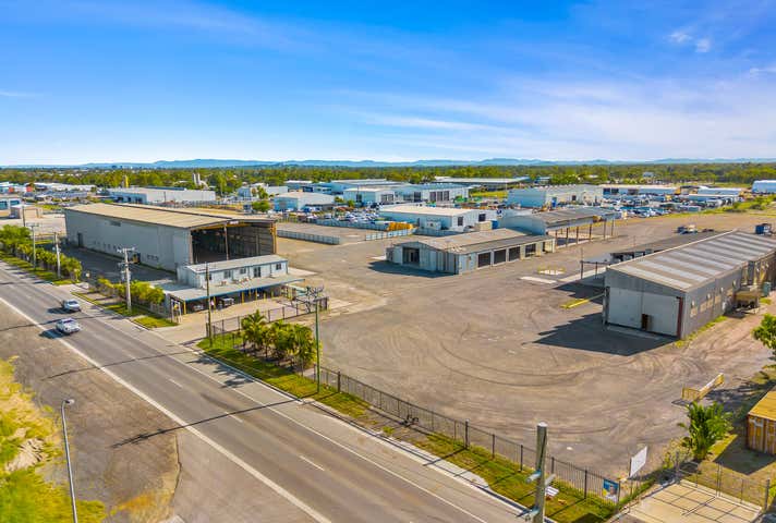 393-409 McLaughlin Street Parkhurst QLD 4702 - Image 1