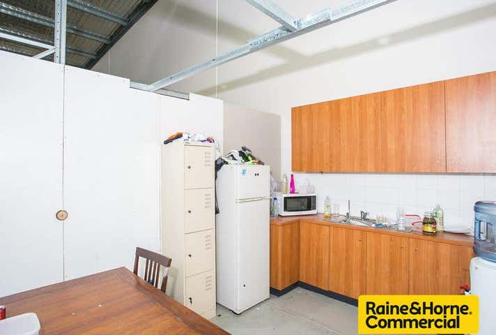 202 Winton Road Joondalup WA 6027 - Image 16