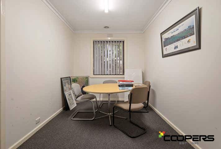 468 High Street Melton VIC 3337 - Image 12