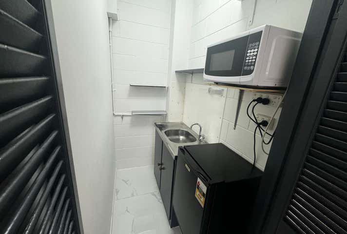 22/25-31 Grafton Cairns City QLD 4870 - Image 6