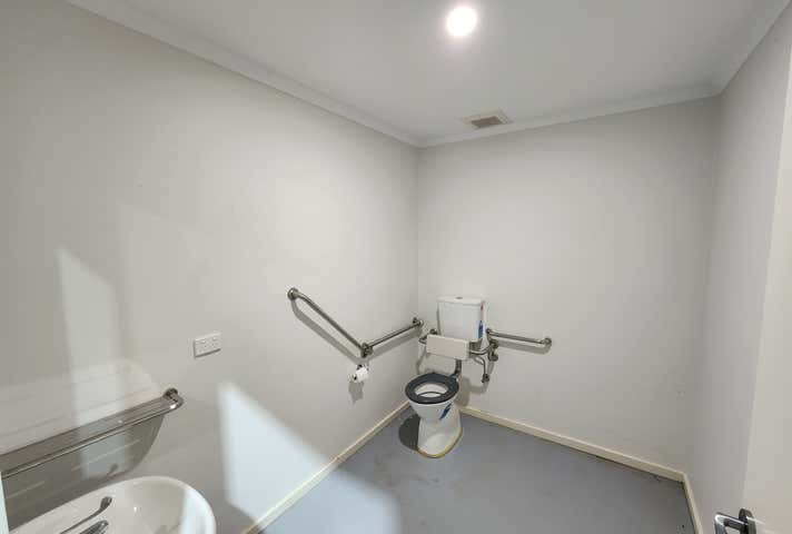 1/14 Tuppen Drive Sebastopol VIC 3356 - Image 5