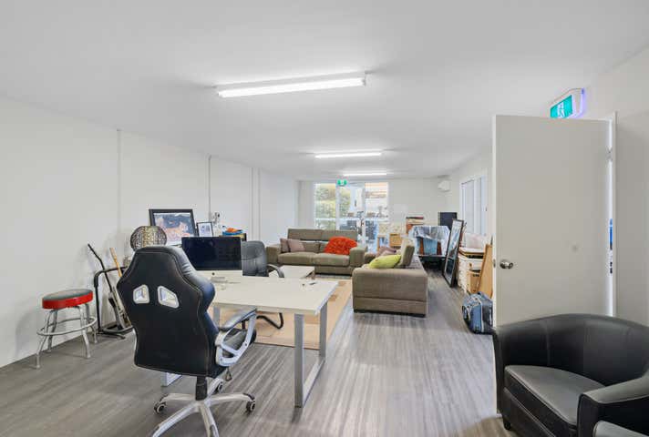 2/29-31 Fred Chaplin Circuit Bells Creek QLD 4551 - Image 7