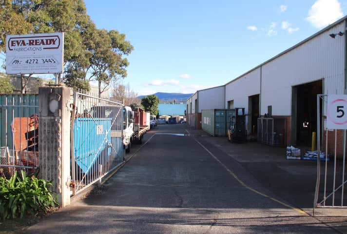 4 Doyle Avenue Unanderra NSW 2526 - Image 14