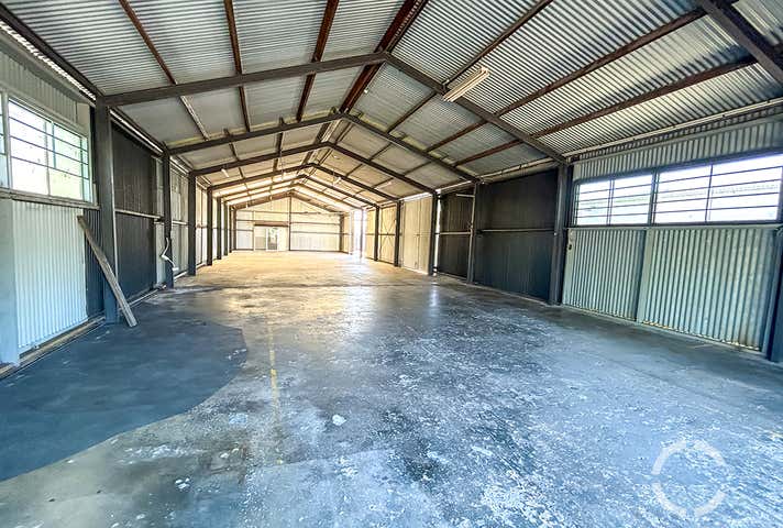 whole building, 71 George Street Moffat Beach QLD 4551 - Image 10