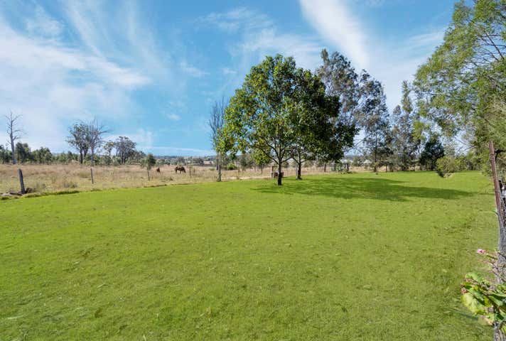 19 Caledonian Road Walloon QLD 4306 - Image 9