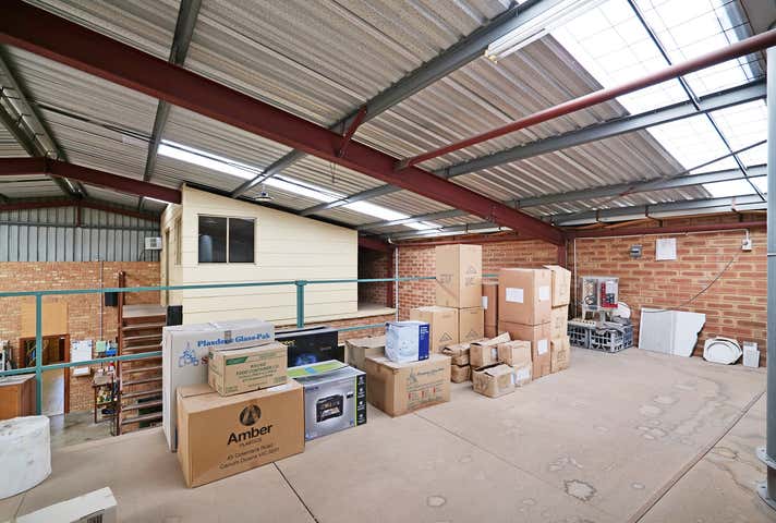 367  Sevenoaks Street Cannington WA 6107 - Image 26