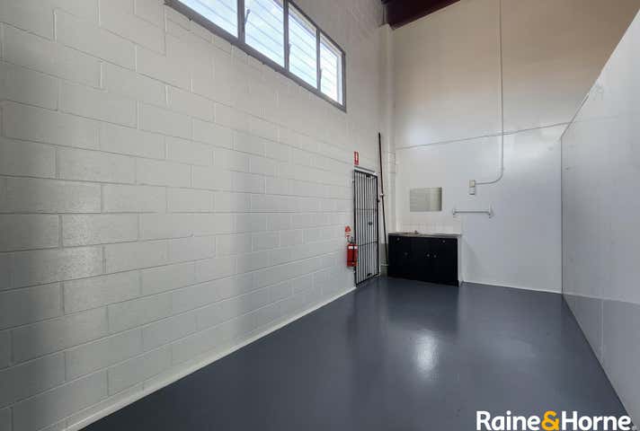 5/16 Paisley Drive Lawnton QLD 4501 - Image 3