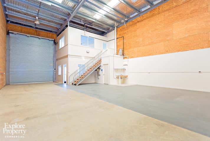 8/13 Carl Street Rural View QLD 4740 - Image 9