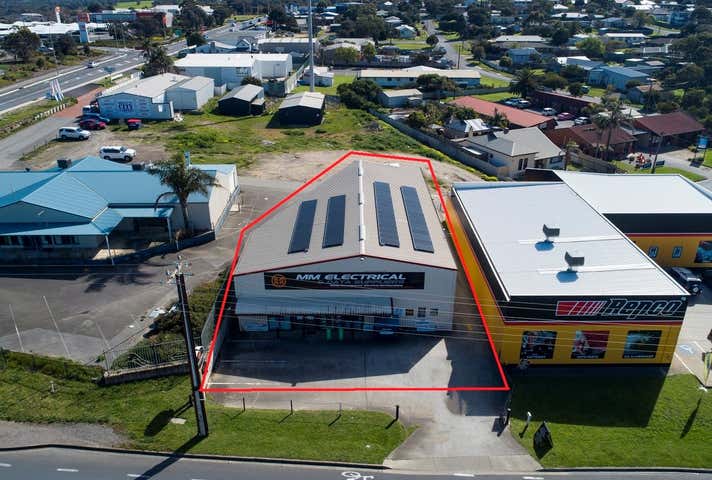 305 Port Elliot Road Hayborough SA 5211 - Image 1