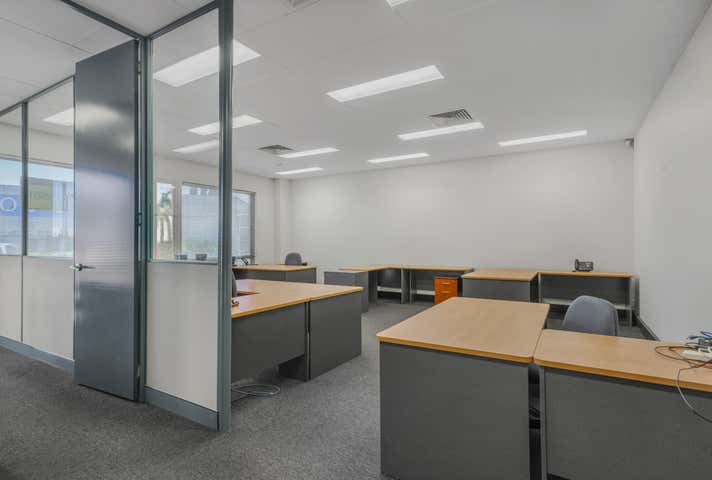 2/5 Rockingham Road Hamilton Hill WA 6163 - Image 16