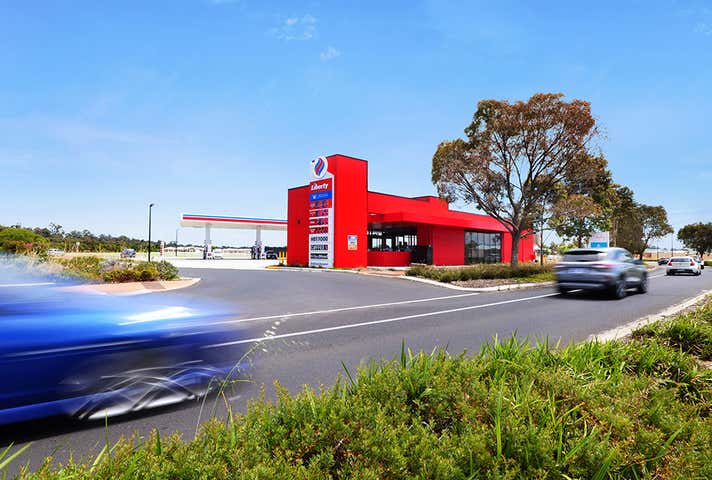 9 Norton Promenade Dalyellup WA 6230 - Image 12