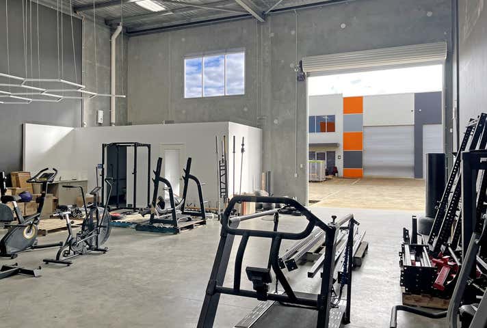 Unit 15, 37 Supreme Loop Wangara WA 6065 - Image 4