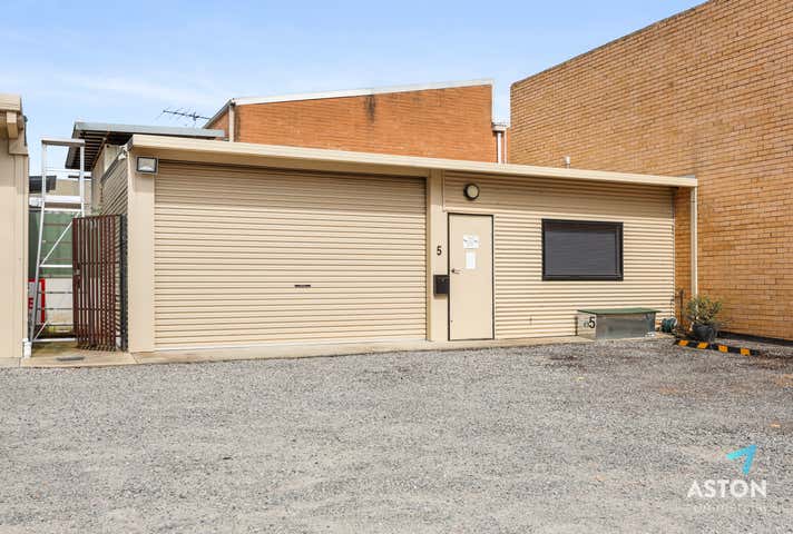 3 & 5/670 Waterdale Road Heidelberg West VIC 3081 - Image 7