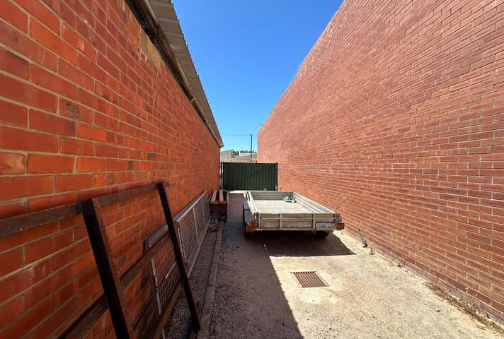 10 Goongarrie Street Bayswater WA 6053 - Image 8