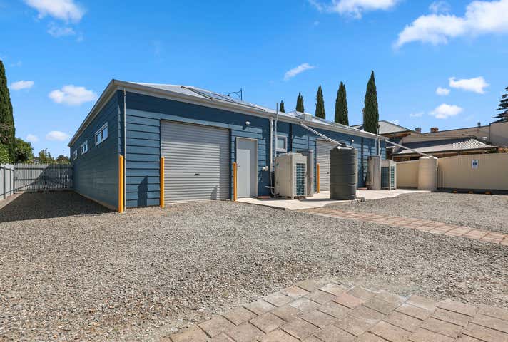24 North Terrace Port Elliot SA 5212 - Image 3