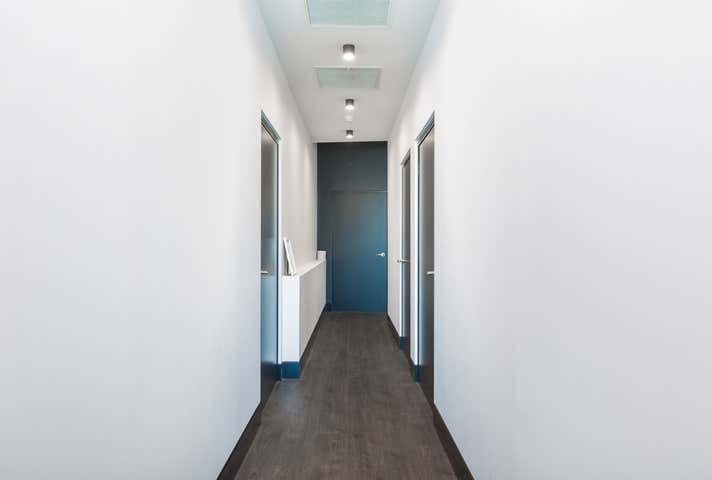 2/40 St Quentin Avenue Claremont WA 6010 - Image 11