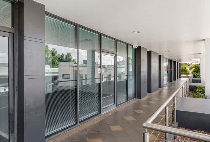 172 Hume Street East Toowoomba QLD 4350 - Image 3