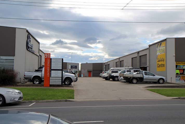 9/9-11 Leather Street Breakwater VIC 3219 - Image 1