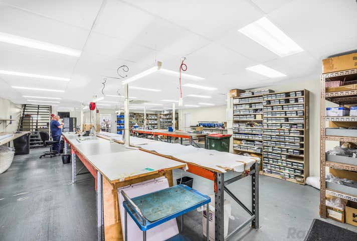 37 & 37a Oxford Street Bulimba QLD 4171 - Image 4