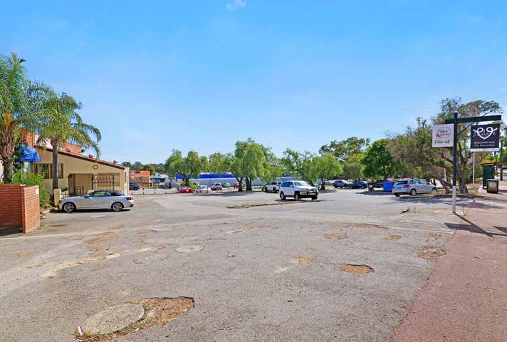 2/2 Haynes Street Kalamunda WA 6076 - Image 12