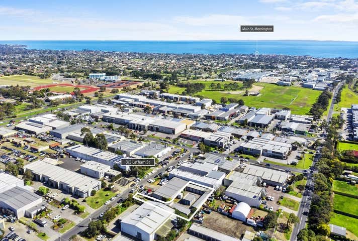 3/5 Latham Street Mornington VIC 3931 - Image 11