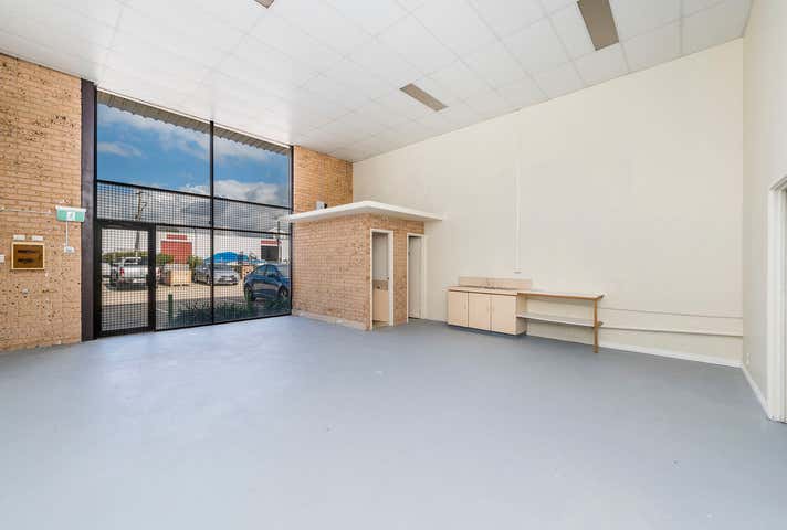 2/34 James Street Bellevue WA 6056 - Image 3