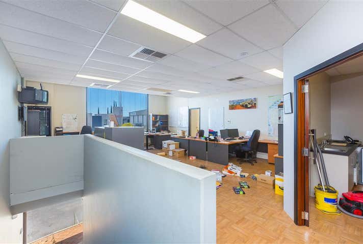 1/51 Solomon Road Jandakot WA 6164 - Image 2