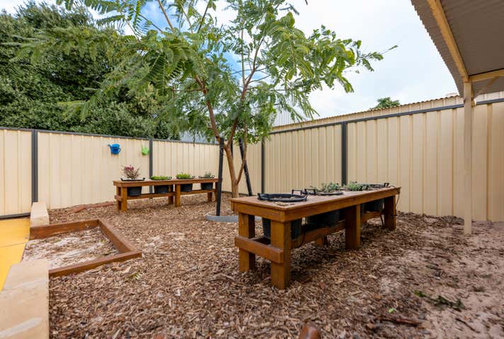 236 Fourth Street Wonthella WA 6530 - Image 17