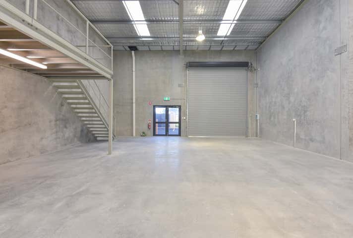 2/10 Bellamy Street O'Connor WA 6163 - Image 4