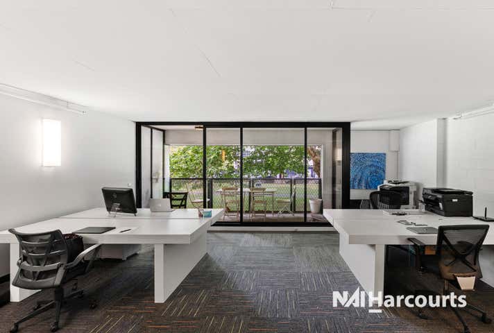 1/27 Izett St Prahran VIC 3181 - Image 2