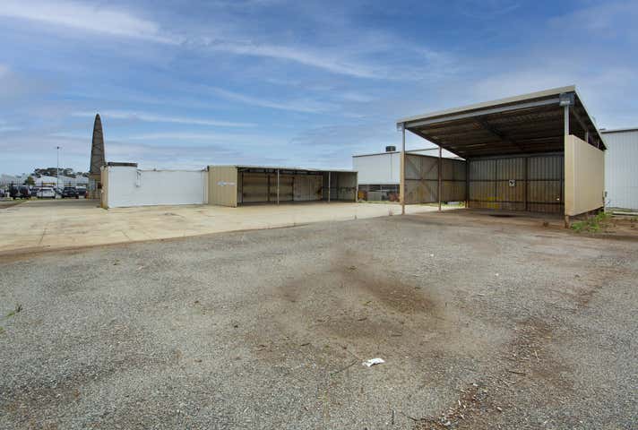 6 Steel Court + 5 Anvil Close South Guildford WA 6055 - Image 4