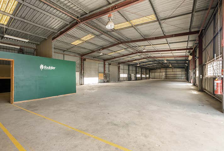 11 William Banks Drive Burleigh Heads QLD 4220 - Image 4