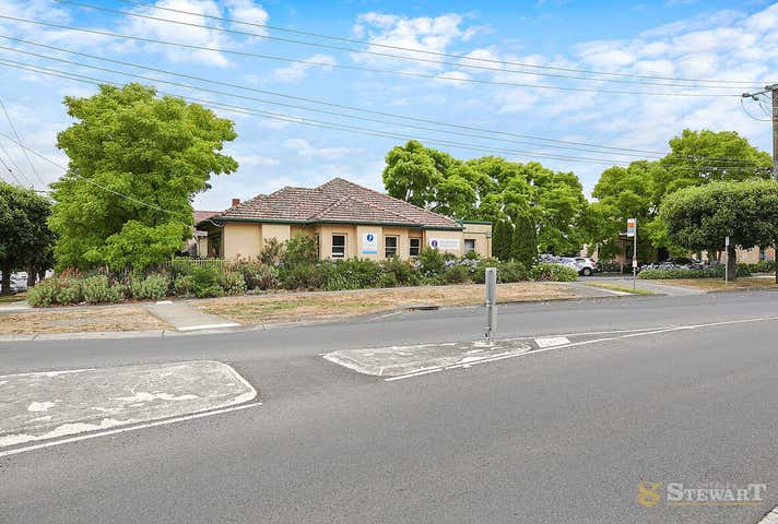 8 Hart Street Colac VIC 3250 - Image 4
