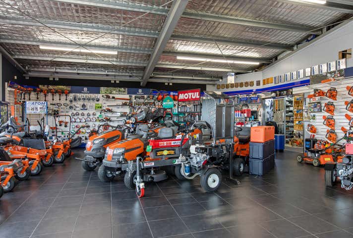 1015 Howitt Street Wendouree VIC 3355 - Image 3