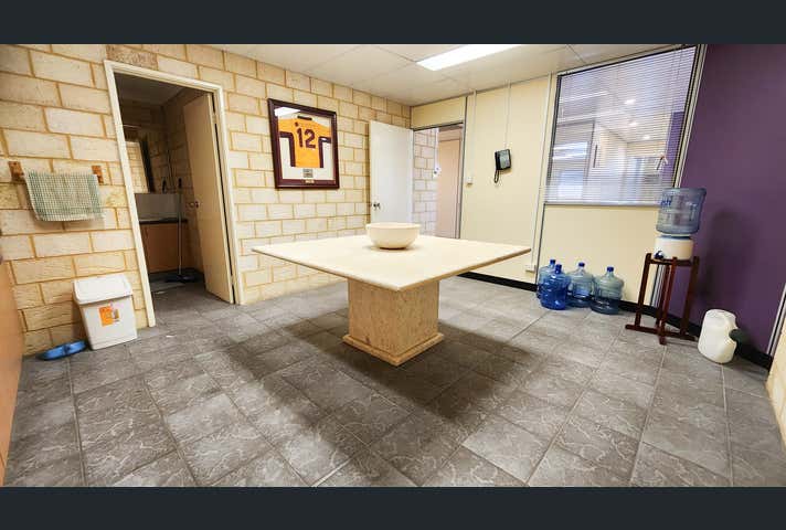 5a/242 Beringarra Avenue Malaga WA 6090 - Image 11