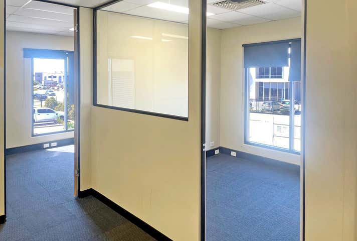 75 Tacoma Cct Canning Vale WA 6155 - Image 3