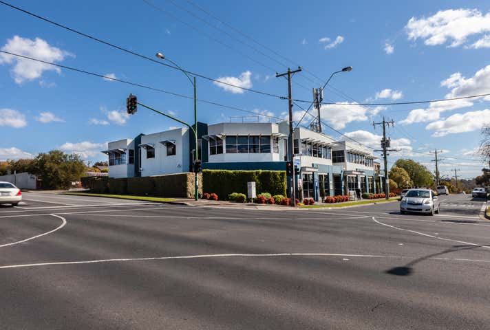 Suite 6, 935 Station Street Box Hill North VIC 3129 - Image 1