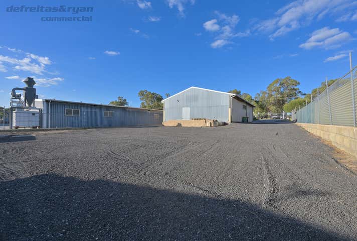 6 Seabrook Way Medina WA 6167 - Image 7