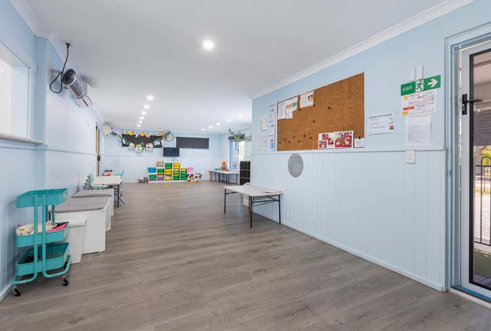 141-143 Meares Avenue Parmelia WA 6167 - Image 12