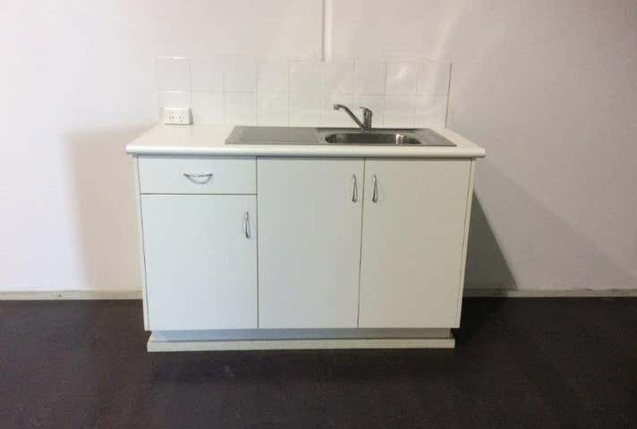 5/17 Caloundra Rd Clarkson WA 6030 - Image 13