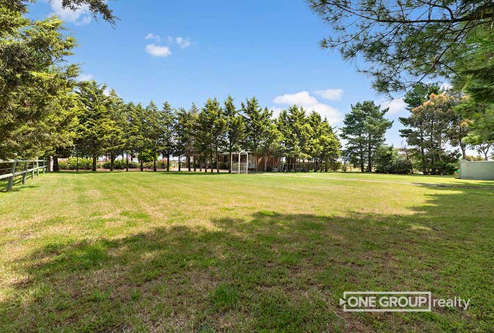 17 Spring Street Beveridge VIC 3753 - Image 16