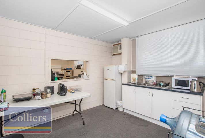 2/27 Mackley Street Garbutt QLD 4814 - Image 11