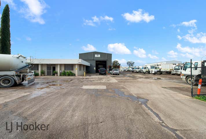 10 Millers Road Wingfield SA 5013 - Image 2